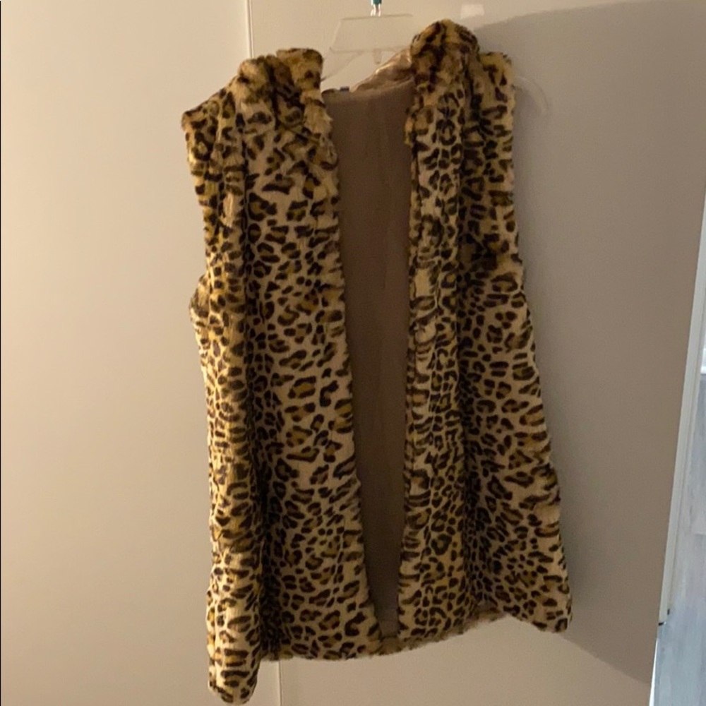 Fur vest